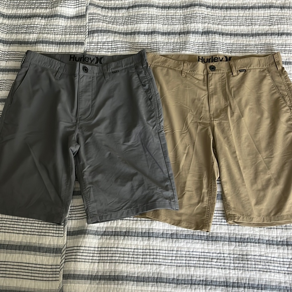 Hurley, 2 pair men’s dry fit chino, 22 walk short. Size 32 Grey and khaki